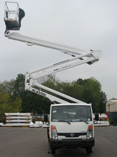 Oil&Steel Snake 2612 Plus podnośnik koszowy 26 m zamontowany na Nissan Cabstar - Camion avec nacelle: photos 2 Oil&Steel Snake 2612 Plus podnośnik koszowy 26 m zamontowany na Nissan Cabstar - Camion avec nacelle: photos 2