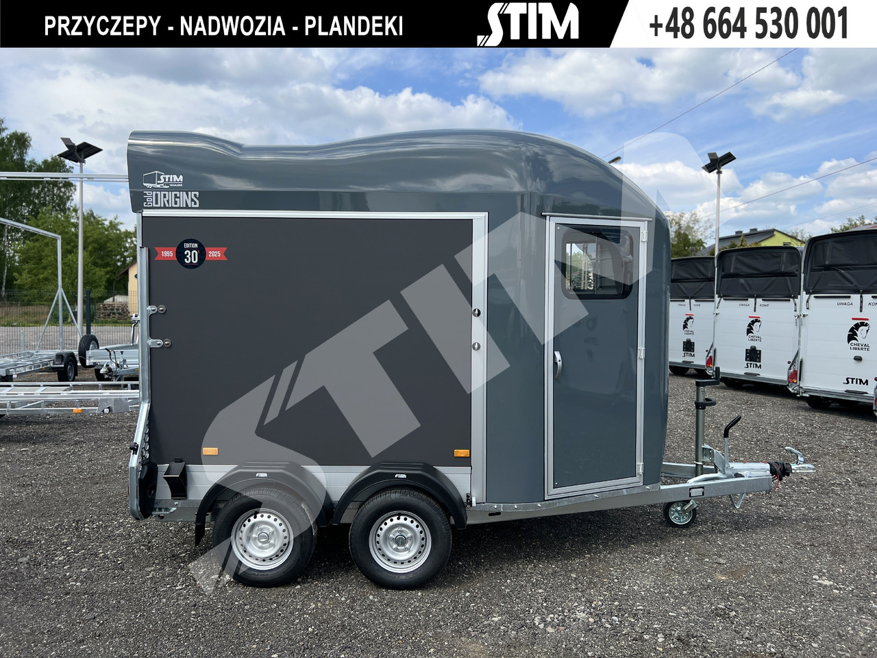 Cheval Liberté GOLD ORIGINS PODŁOGA ALU, BOKI SKLEJKA PPL - Van chevaux: photos 3 Cheval Liberté GOLD ORIGINS PODŁOGA ALU, BOKI SKLEJKA PPL - Van chevaux: photos 3