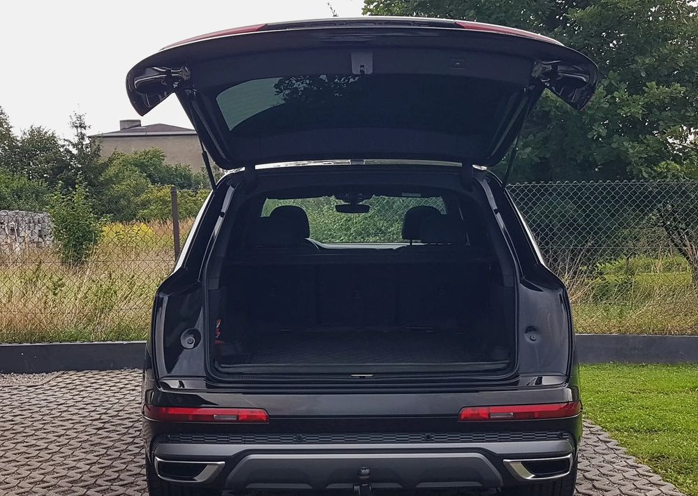 Audi Q7 - SUV: photos 5 Audi Q7 - SUV: photos 5