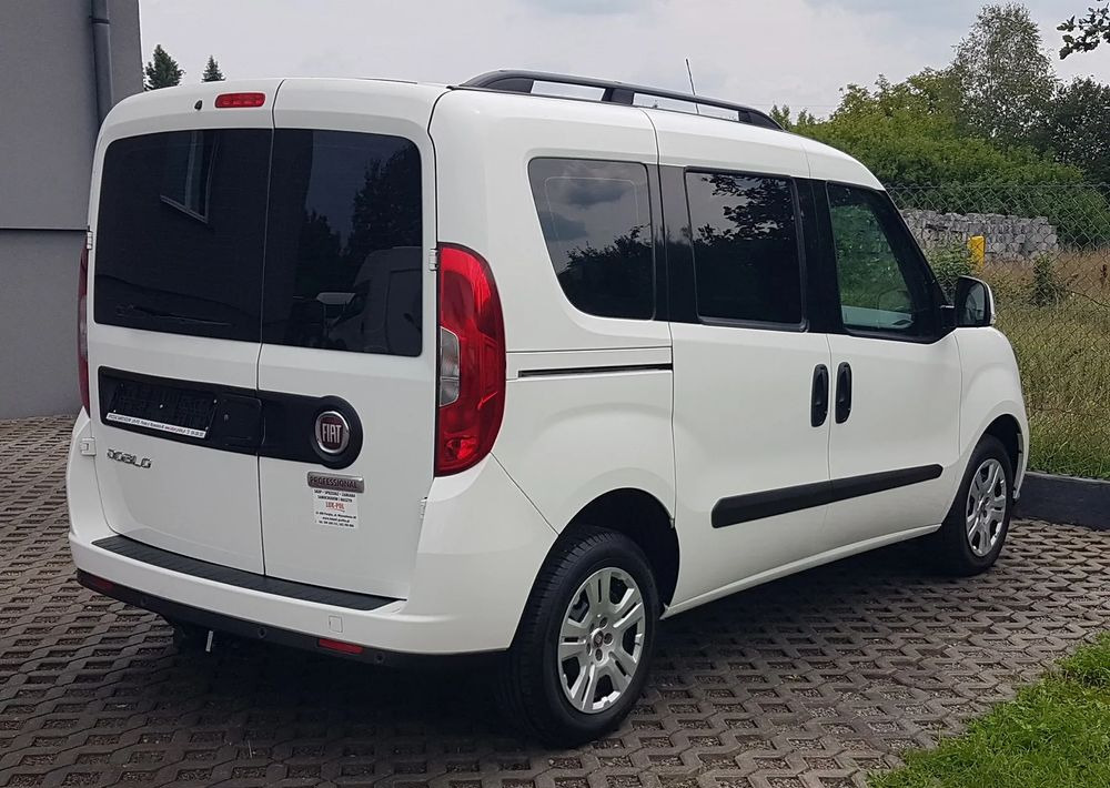 Fiat Doblo 1.6 Multijet 16V Easy - Voiture: photos 4 Fiat Doblo 1.6 Multijet 16V Easy - Voiture: photos 4