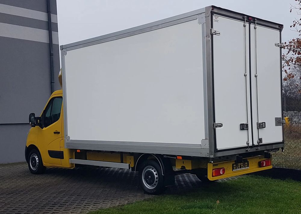 Renault MASTER KONTENER 8EP 4,21x2,23x2,22 KLIMA MANUAL KRAJOWY 6-BIEGÓW - Fourgon grand volume: photos 3 Renault MASTER KONTENER 8EP 4,21x2,23x2,22 KLIMA MANUAL KRAJOWY 6-BIEGÓW - Fourgon grand volume: photos 3