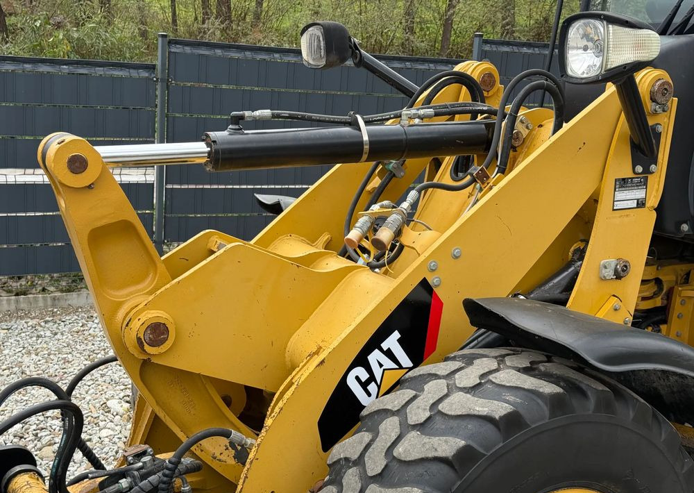 Caterpillar * CAT 907 H * Ładowarka * Sprowadzona * Bardzo Dobry Stan - Chargeuse sur pneus: photos 4 Caterpillar * CAT 907 H * Ładowarka * Sprowadzona * Bardzo Dobry Stan - Chargeuse sur pneus: photos 4