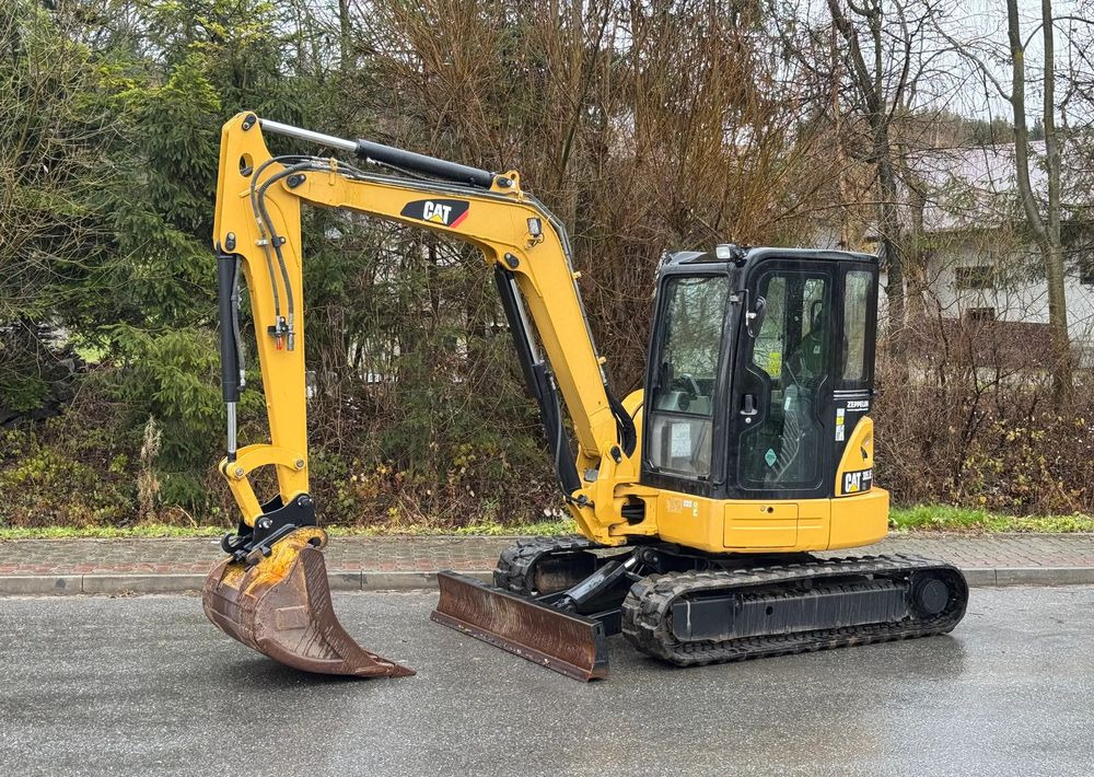 Caterpillar KOPARKA * CAT 305.5 E CR * Sprowadzona ! * Bardzo Dobry Stan * Minikoparka - Pelle sur chenille: photos 1 Caterpillar KOPARKA * CAT 305.5 E CR * Sprowadzona ! * Bardzo Dobry Stan * Minikoparka - Pelle sur chenille: photos 1
