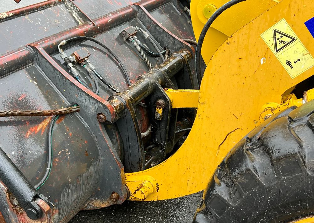 Chargeuse sur pneus Komatsu Ładowarka KOMATSU WA 90 STAN IDEALNY: photos 19
