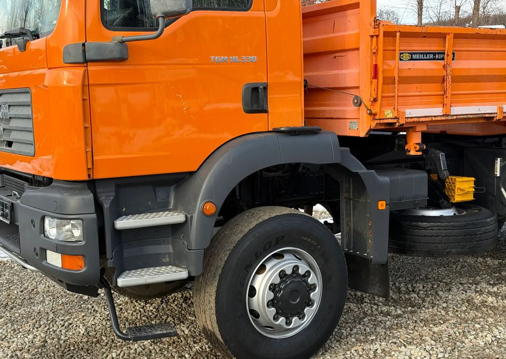 MAN * TGM 18-330 MAN 4x4 HDS Hiab 122 * Kiper Wywrotka * Bardzo Dobry Stan - Camion benne: photos 5 MAN * TGM 18-330 MAN 4x4 HDS Hiab 122 * Kiper Wywrotka * Bardzo Dobry Stan - Camion benne: photos 5