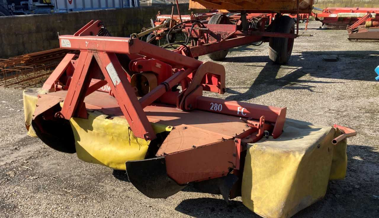Lely Splendimo 280FC frontmaaier weidebouwmachines - Faucheuse: photos 4 Lely Splendimo 280FC frontmaaier weidebouwmachines - Faucheuse: photos 4