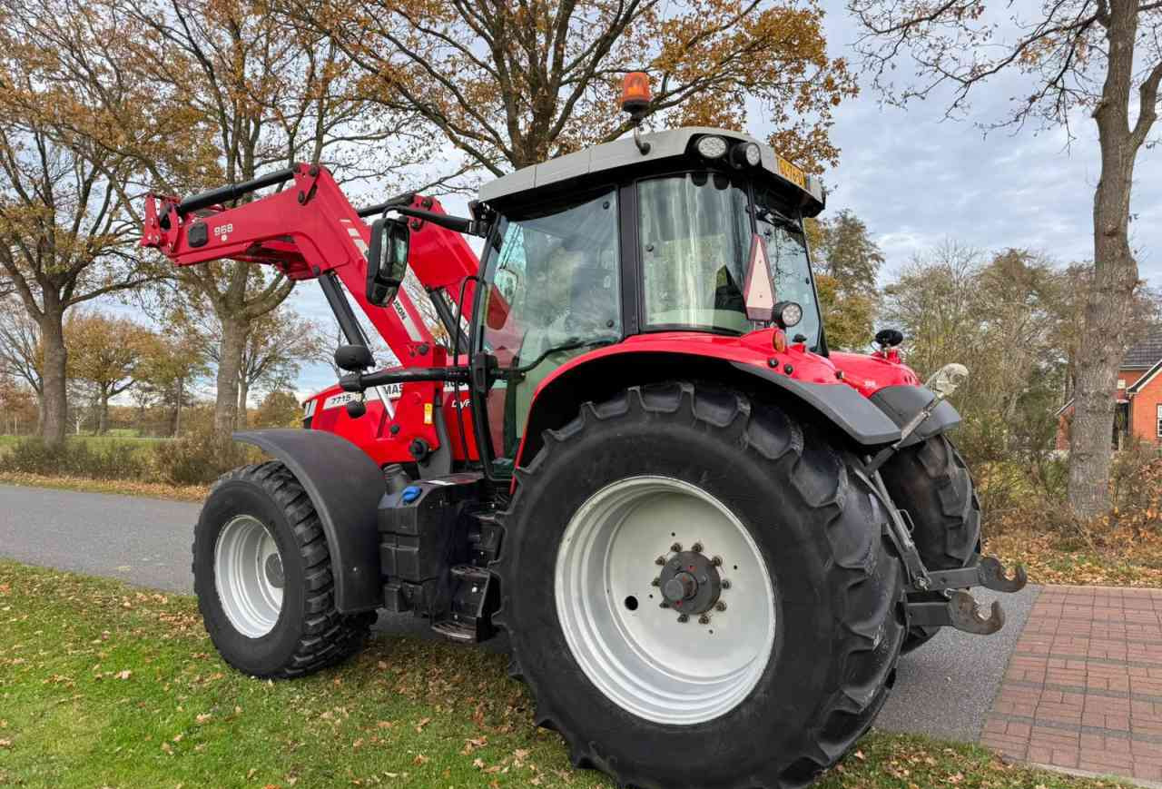 Massey Ferguson 7715S Dyna-6 Efficient Tractoren - Tracteur agricole: photos 4 Massey Ferguson 7715S Dyna-6 Efficient Tractoren - Tracteur agricole: photos 4
