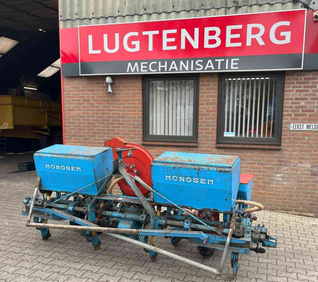 Monosem Maiszaaimachine, zaaimachines - Semoir monograine: photos 1 Monosem Maiszaaimachine, zaaimachines - Semoir monograine: photos 1