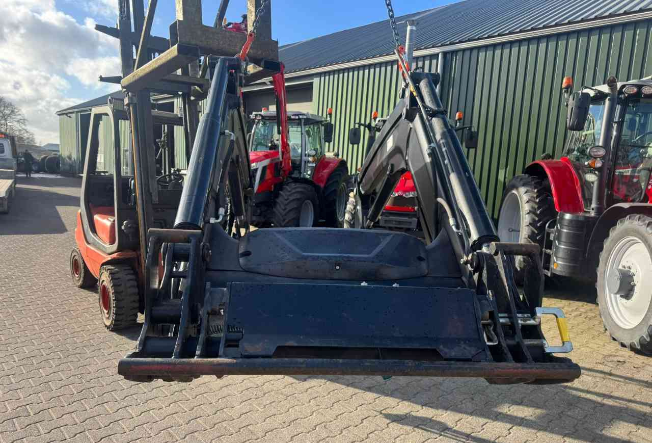 Quicke Q5M voorlader diversen tractoren - Chargeur frontal pour tracteur: photos 4 Quicke Q5M voorlader diversen tractoren - Chargeur frontal pour tracteur: photos 4