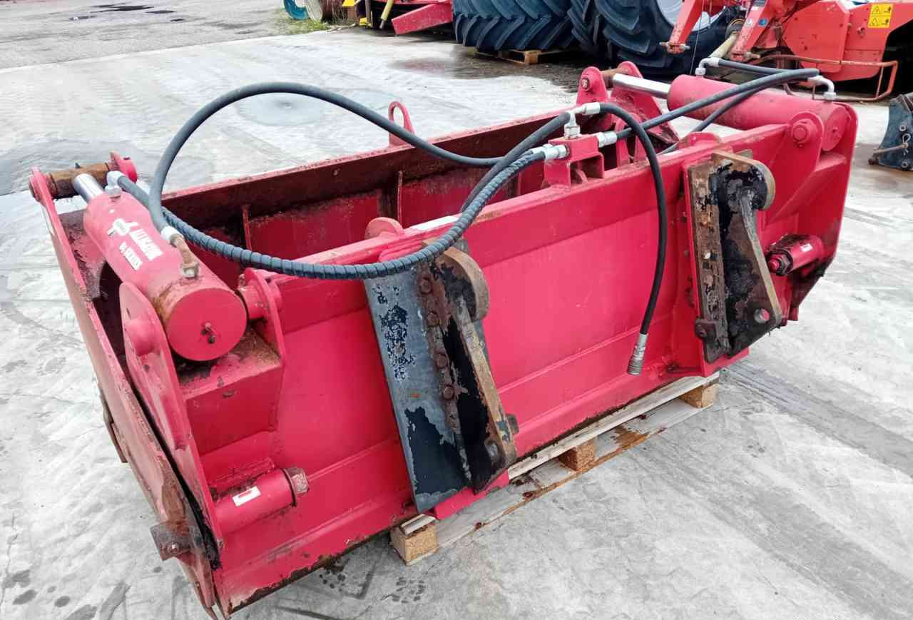 Redrock Allround 85-200 kuilhapper Volvo L30 aansl. voermachines - Matériel d'ensilage: photos 4 Redrock Allround 85-200 kuilhapper Volvo L30 aansl. voermachines - Matériel d'ensilage: photos 4