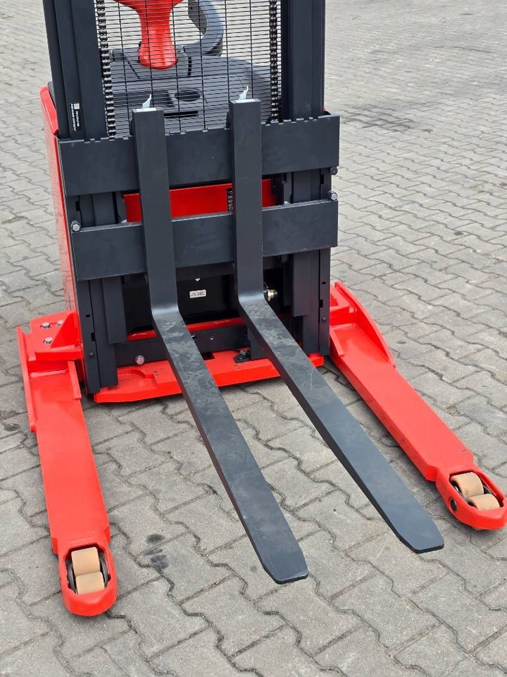 Crédit-bail de Linde L 14 AS AP Li-ION NEW UNUSED Linde L 14 AS AP Li-ION NEW UNUSED: photos 21 Crédit-bail de Linde L 14 AS AP Li-ION NEW UNUSED Linde L 14 AS AP Li-ION NEW UNUSED: photos 21