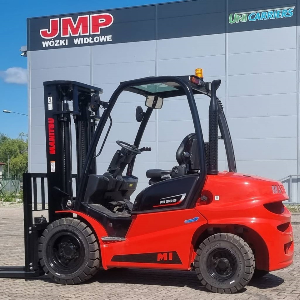 Manitou MI 30 D UNUSED - SALE ! - Chariot élévateur diesel: photos 3 Manitou MI 30 D UNUSED - SALE ! - Chariot élévateur diesel: photos 3