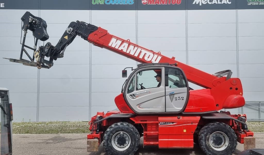 Manitou MRT 2150 Plus Privilege - Chariot télescopique: photos 4 Manitou MRT 2150 Plus Privilege - Chariot télescopique: photos 4