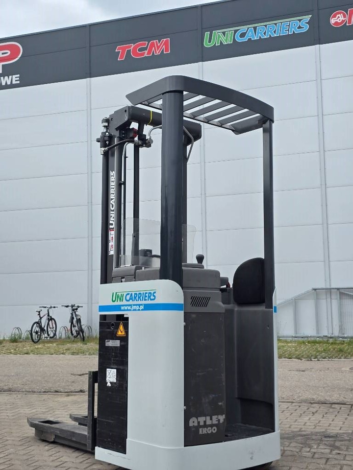 UniCarriers ASN 160 STFV 3600mm - Chariot à mât rétractable: photos 5 UniCarriers ASN 160 STFV 3600mm - Chariot à mât rétractable: photos 5