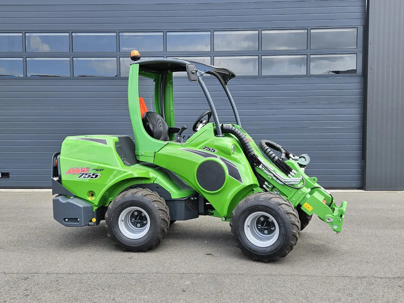Avant 755i Rental mini-shovel - Chargeuse compacte sur chenilles: photos 2 Avant 755i Rental mini-shovel - Chargeuse compacte sur chenilles: photos 2