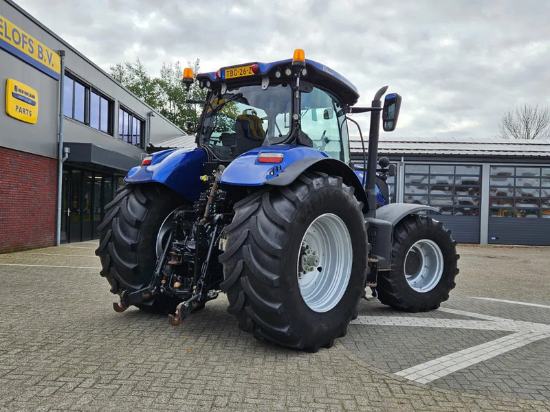 New Holland T7.230AC Autocommand - Tracteur agricole: photos 3 New Holland T7.230AC Autocommand - Tracteur agricole: photos 3