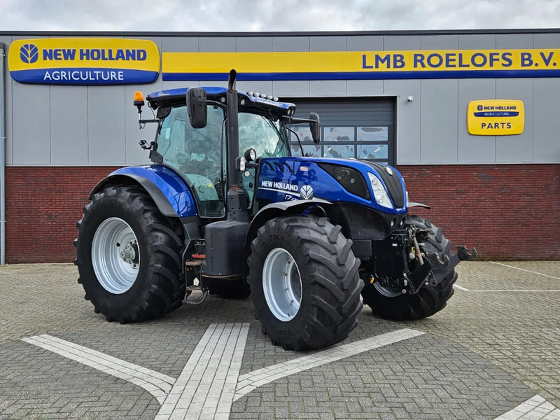 New Holland T7.230AC Autocommand - Tracteur agricole: photos 1 New Holland T7.230AC Autocommand - Tracteur agricole: photos 1