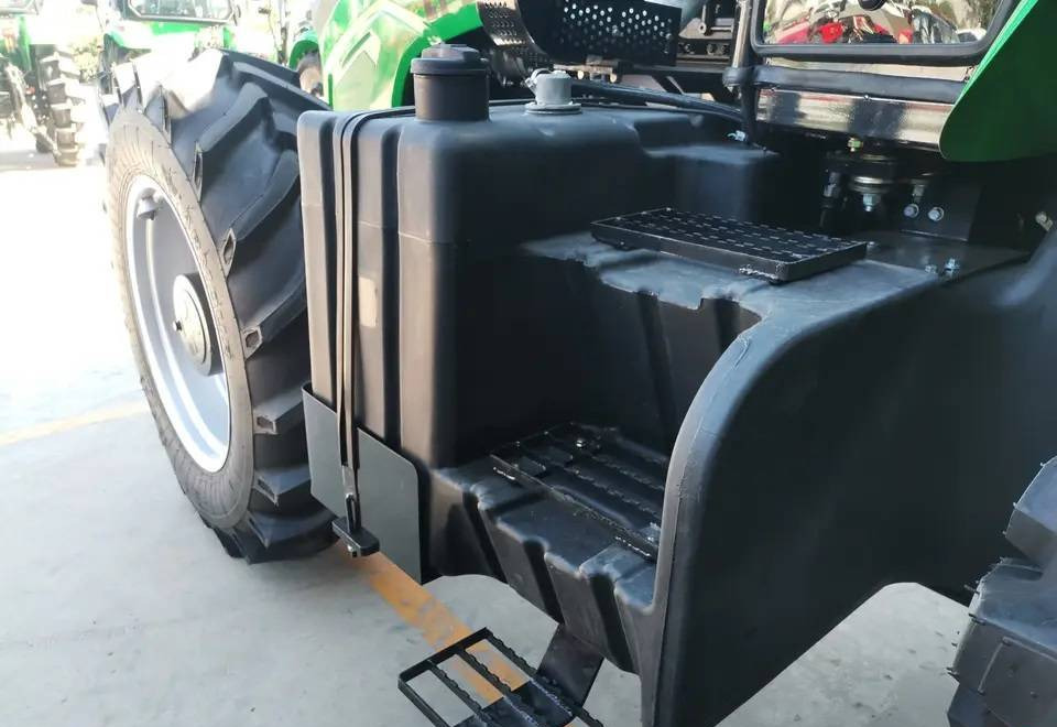 Tracteur agricole neuf NEW MAXUS 200 HP 4x4 Tractor Warranty up to 10 YEARS НОВИЙ MAXUS 200 К.с. Трактор 4x4 Гарантія до 10 РОКІВ NOWY MAXUS 200 KM Ciągnik 4x4 Gwarancja do 10 LAT: photos 6