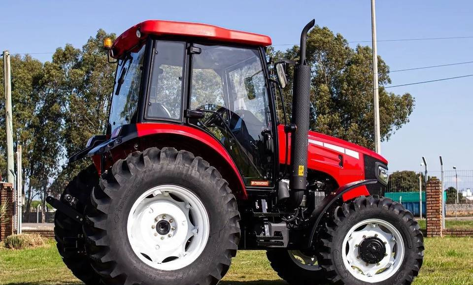 NEW MAXUS 85 HP Tractor 4x4 EURO 5 Warranty НОВИЙ MAXUS 85 К.с. Трактор 4x4 EURO 5 Гарантія NOWY MAXUS 85 KM Ciągnik 4x4 EURO 5 Gwarancja - Tracteur agricole: photos 1 NEW MAXUS 85 HP Tractor 4x4 EURO 5 Warranty НОВИЙ MAXUS 85 К.с. Трактор 4x4 EURO 5 Гарантія NOWY MAXUS 85 KM Ciągnik 4x4 EURO 5 Gwarancja - Tracteur agricole: photos 1