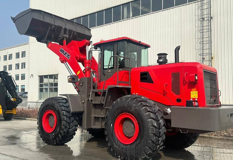 NEW MAXUS Steyr 19000 kg Wheeled Loader Warranty up to 10 YEARS | НОВИЙ Колісний навантажувач MAXUS Steyr 19000 кг Гарантія до 10 РОКІВ - Chargeuse sur pneus: photos 4 NEW MAXUS Steyr 19000 kg Wheeled Loader Warranty up to 10 YEARS | НОВИЙ Колісний навантажувач MAXUS Steyr 19000 кг Гарантія до 10 РОКІВ - Chargeuse sur pneus: photos 4
