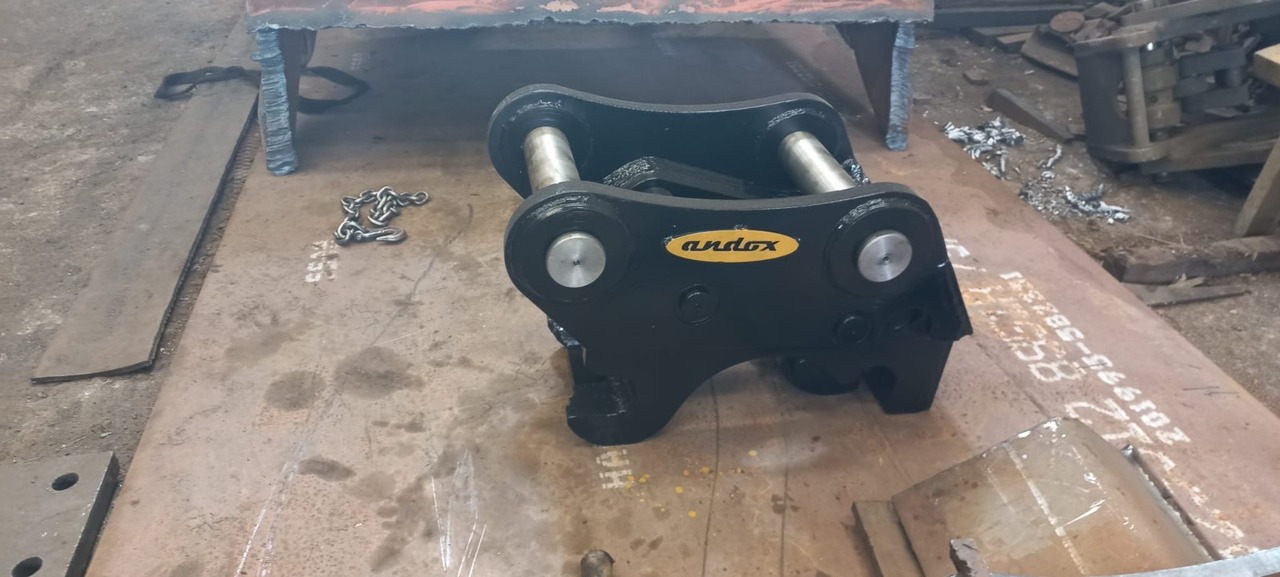 Doosan - Attache rapide pour Pelle de manutention: photos 2 Doosan - Attache rapide pour Pelle de manutention: photos 2