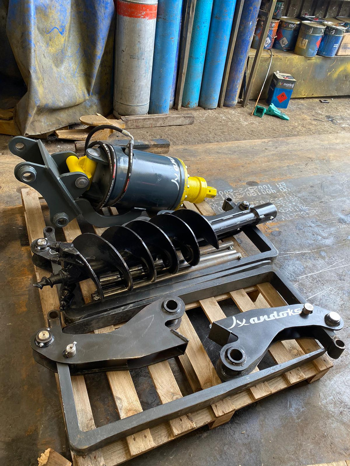 - Tarière pour Engins de chantier: photos 1 - Tarière pour Engins de chantier: photos 1