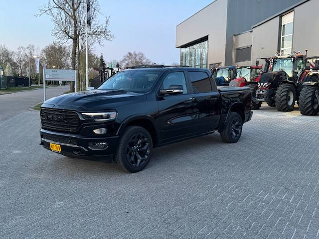 Dodge Ram 1500 Limited - Voiture: photos 1 Dodge Ram 1500 Limited - Voiture: photos 1
