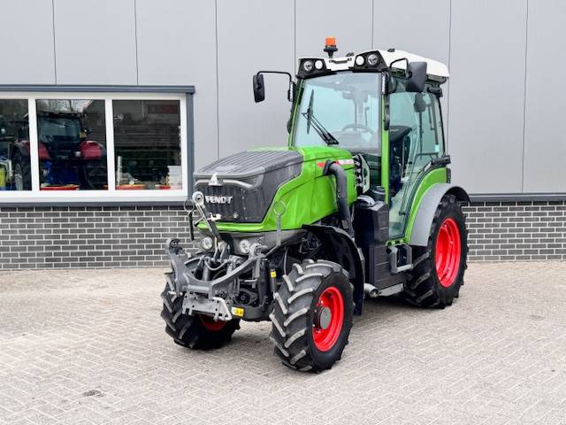 Fendt 209v Vario Gen3, Profi Plus, 210v, 211v - Tracteur agricole: photos 5 Fendt 209v Vario Gen3, Profi Plus, 210v, 211v - Tracteur agricole: photos 5