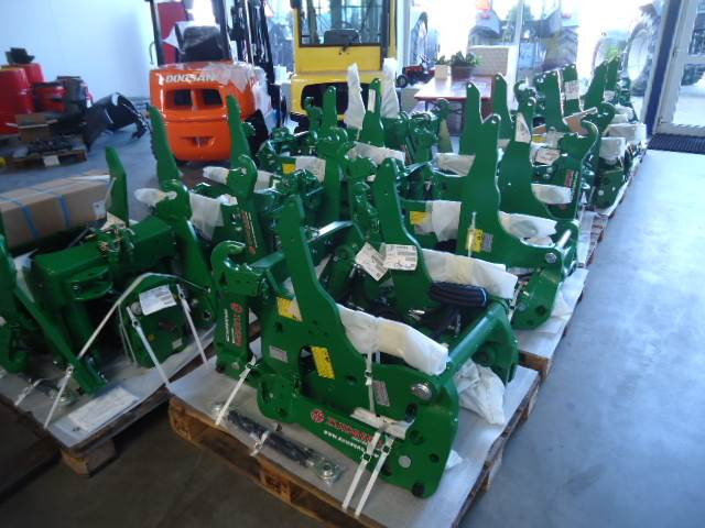Pièces de rechange pour Machine agricole neuf Zuidberg John Deere fronthef, frontaftakas, frontlinkage,: photos 12