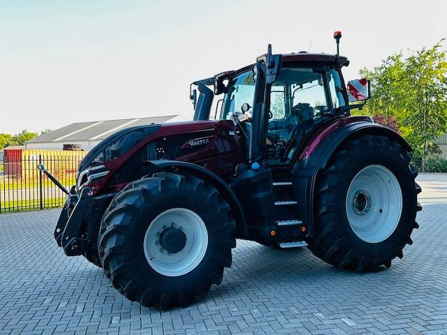 Tracteur agricole Valtra Q305 DEMO Super Compleet!: photos 15
