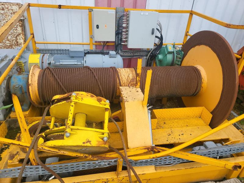 - Treuil: photos 5 - Treuil: photos 5