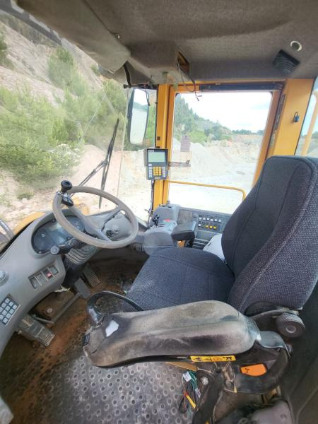 Chargeuse sur pneus Volvo L 150 E: photos 16 Chargeuse sur pneus Volvo L 150 E: photos 16