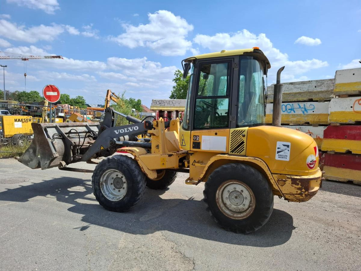 Volvo L 30 - Chargeuse sur pneus: photos 4 Volvo L 30 - Chargeuse sur pneus: photos 4