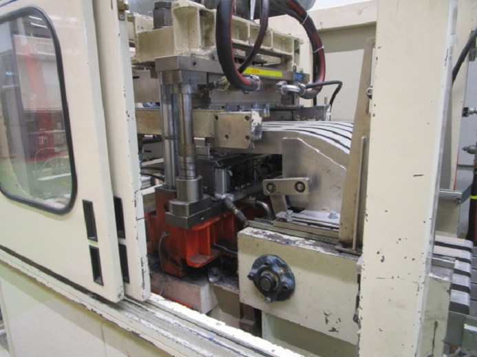 THERMOFORMMASCHINE TFT IMC 5030 (MIT WERKZEUGEN) - Machine d'emballage et de conditionnement: photos 5 THERMOFORMMASCHINE TFT IMC 5030 (MIT WERKZEUGEN) - Machine d'emballage et de conditionnement: photos 5