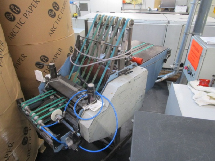 VERTIKALE STAPELAUSLAGE MBO SAP 46L - Plieuse de bureau: photos 2 VERTIKALE STAPELAUSLAGE MBO SAP 46L - Plieuse de bureau: photos 2