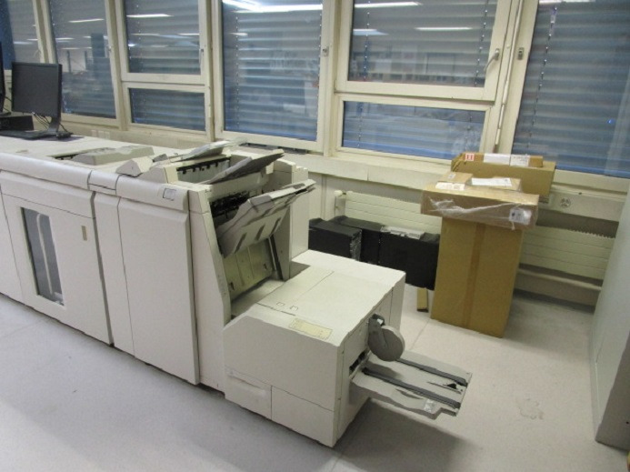 Machine d'impression numérique XEROX COLORPRESS 1000 / Colour 1000 mit Freeflow Printserver und Clear Toner: photos 6