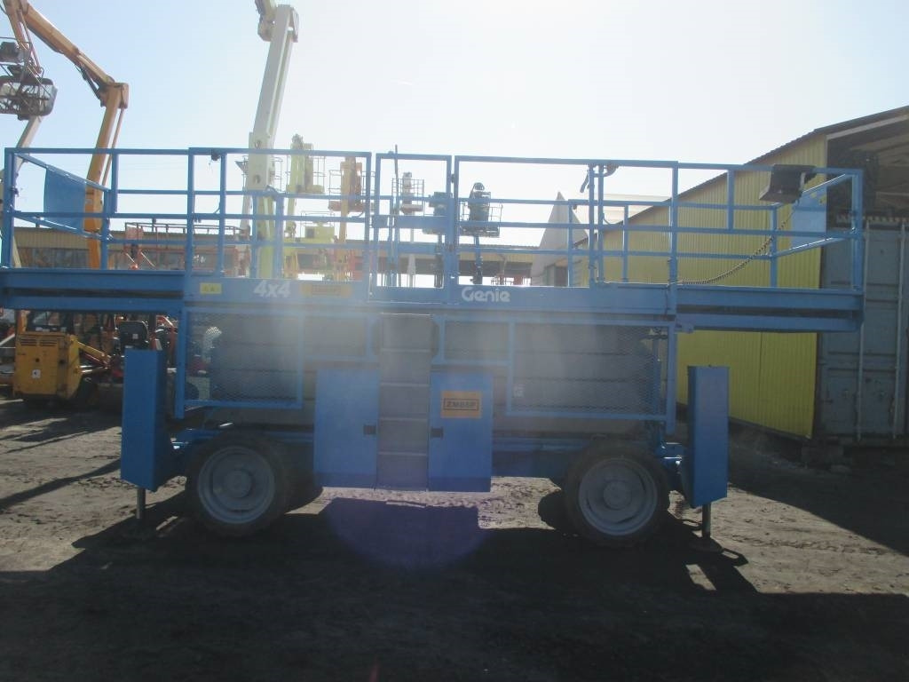 Genie GS 4390 RT - Nacelle ciseaux: photos 5 Genie GS 4390 RT - Nacelle ciseaux: photos 5