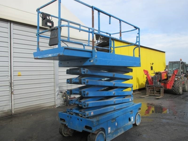 Haulotte Compact 14  - Nacelle ciseaux: photos 2 Haulotte Compact 14  - Nacelle ciseaux: photos 2