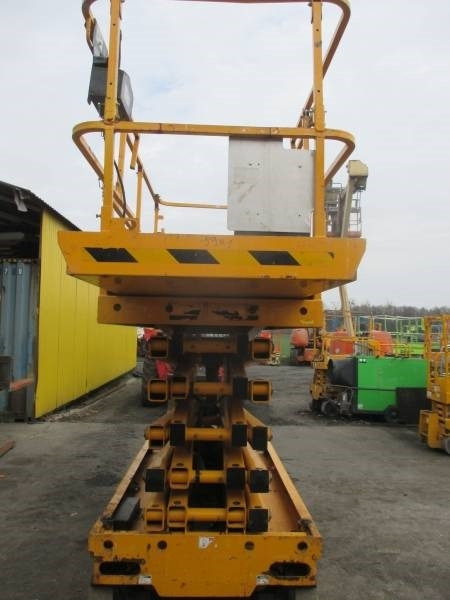 Haulotte Compact 14  - Nacelle ciseaux: photos 3 Haulotte Compact 14  - Nacelle ciseaux: photos 3
