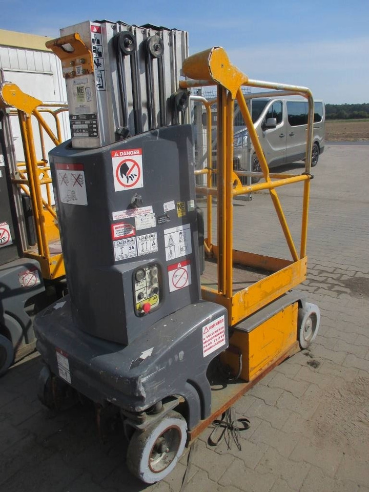 JLG Toucan Junior 8  - Nacelle à mât vertical: photos 3 JLG Toucan Junior 8  - Nacelle à mât vertical: photos 3