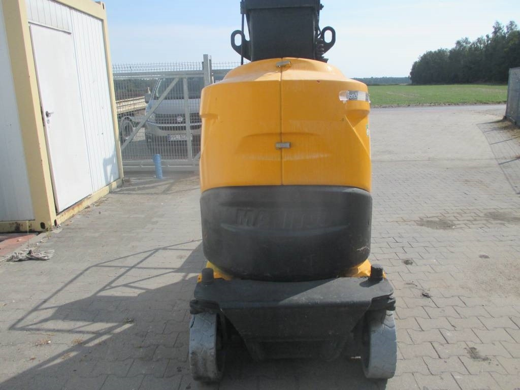 Manitou 100 VJR  - Nacelle à mât vertical: photos 3 Manitou 100 VJR  - Nacelle à mât vertical: photos 3