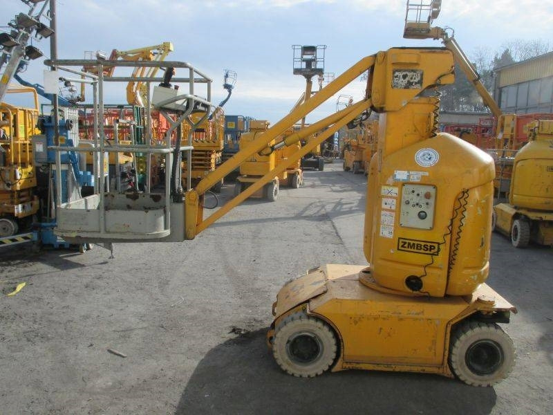 Manitou 105 VJR 2 - Nacelle à mât vertical: photos 5 Manitou 105 VJR 2 - Nacelle à mât vertical: photos 5