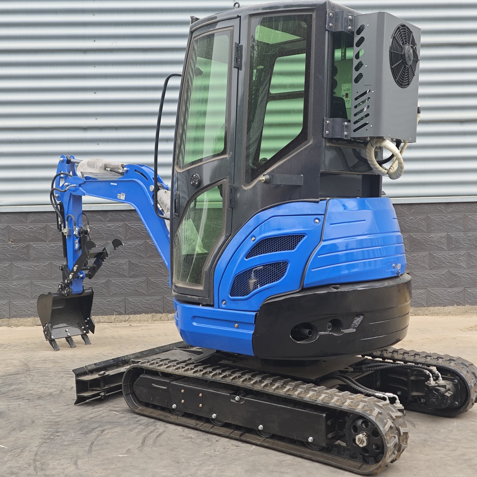 LEZUM DY25U Mini Excavator Kubota Euro 5/Epa Engine Mini Excavator For Sale - Mini pelle: photos 4 LEZUM DY25U Mini Excavator Kubota Euro 5/Epa Engine Mini Excavator For Sale - Mini pelle: photos 4