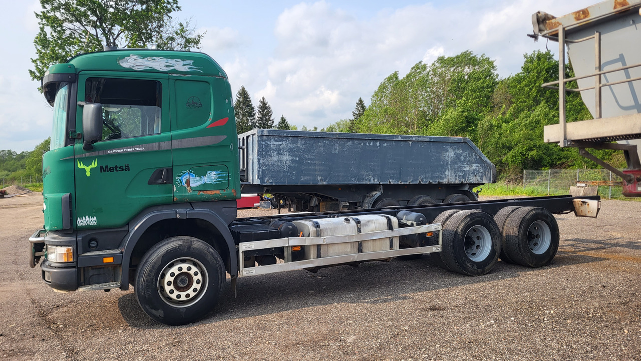 SCANIA R124 420 6X4 - Châssis cabine: photos 5 SCANIA R124 420 6X4 - Châssis cabine: photos 5