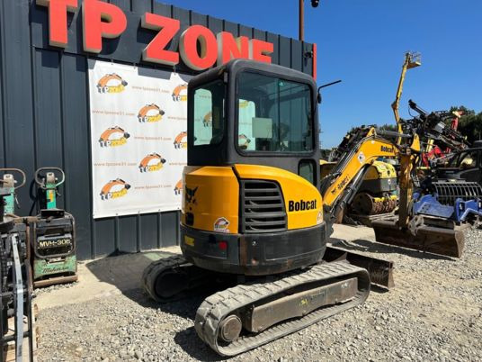 Mini pelle Bobcat E26 Cabine à 20500 € HT: photos 7