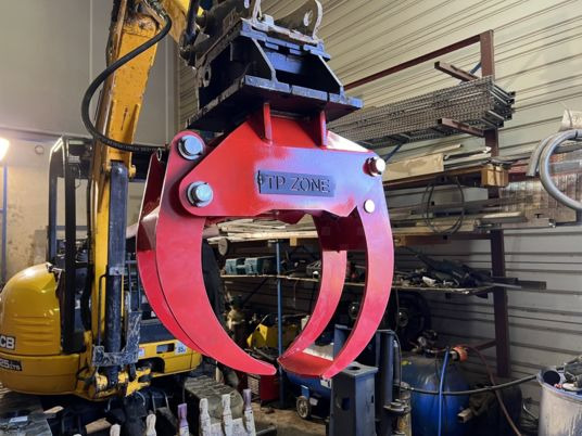 Grappin forestier - Grappin: photos 5 Grappin forestier - Grappin: photos 5