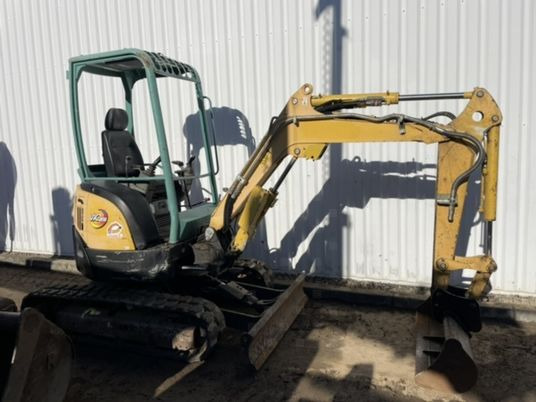 Yanmar VIO25-4 Canopy - Mini pelle: photos 5 Yanmar VIO25-4 Canopy - Mini pelle: photos 5