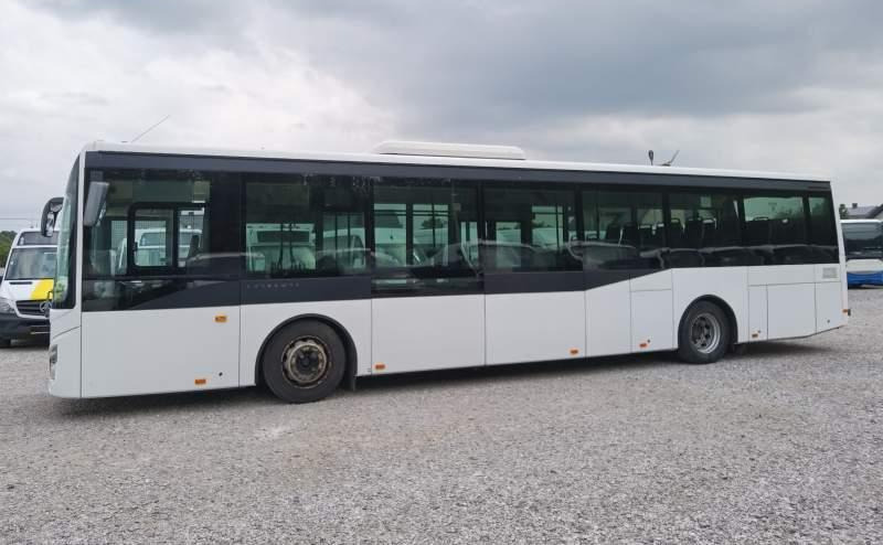Iveco Crossway LE 12m EURO 6 manual 44+51 - Bus urbain: photos 4 Iveco Crossway LE 12m EURO 6 manual 44+51 - Bus urbain: photos 4