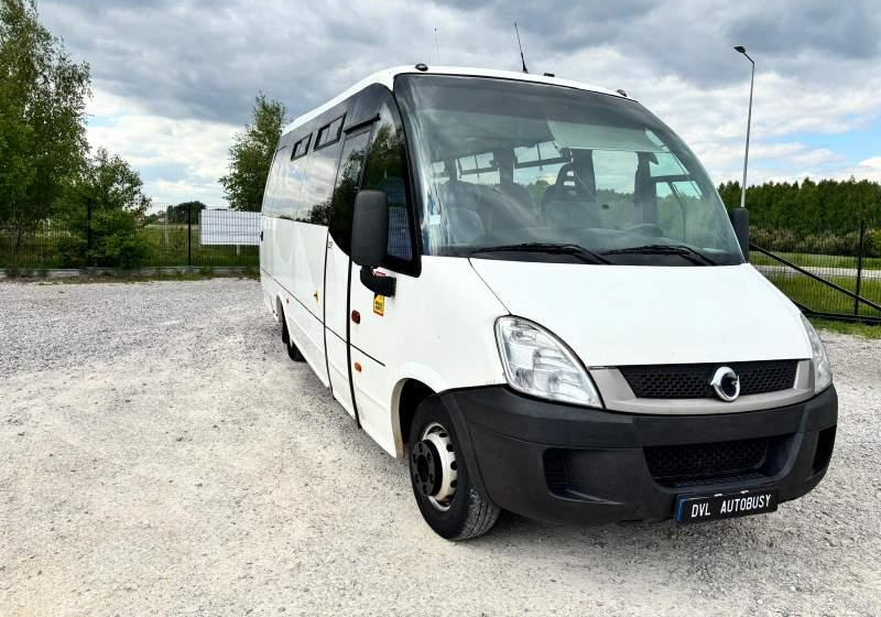 Iveco Indcar Wing euro 5 - Bus interurbain: photos 5 Iveco Indcar Wing euro 5 - Bus interurbain: photos 5