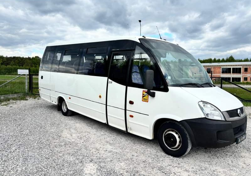 Iveco Indcar Wing euro 5 - Bus interurbain: photos 4 Iveco Indcar Wing euro 5 - Bus interurbain: photos 4
